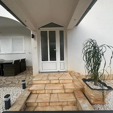 Lm Apartment Trogir