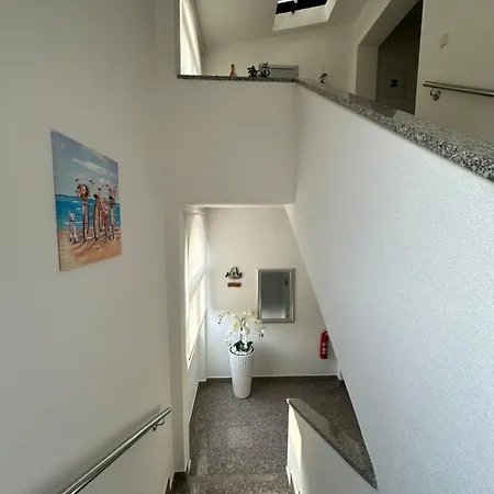 Apartment Lm *