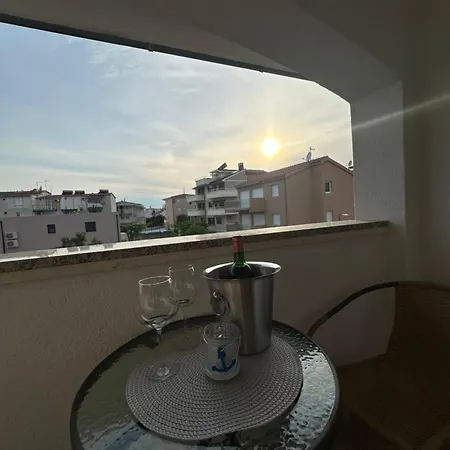 Apartment Lm