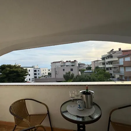 Lm Apartment