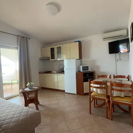 Apartment Lm